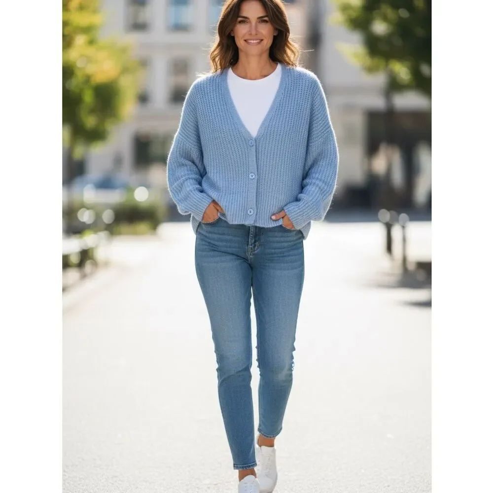 NA-KD Oversized Knitted Cardigan NWT Cozy Light Blue Chunky Sweater Size Small